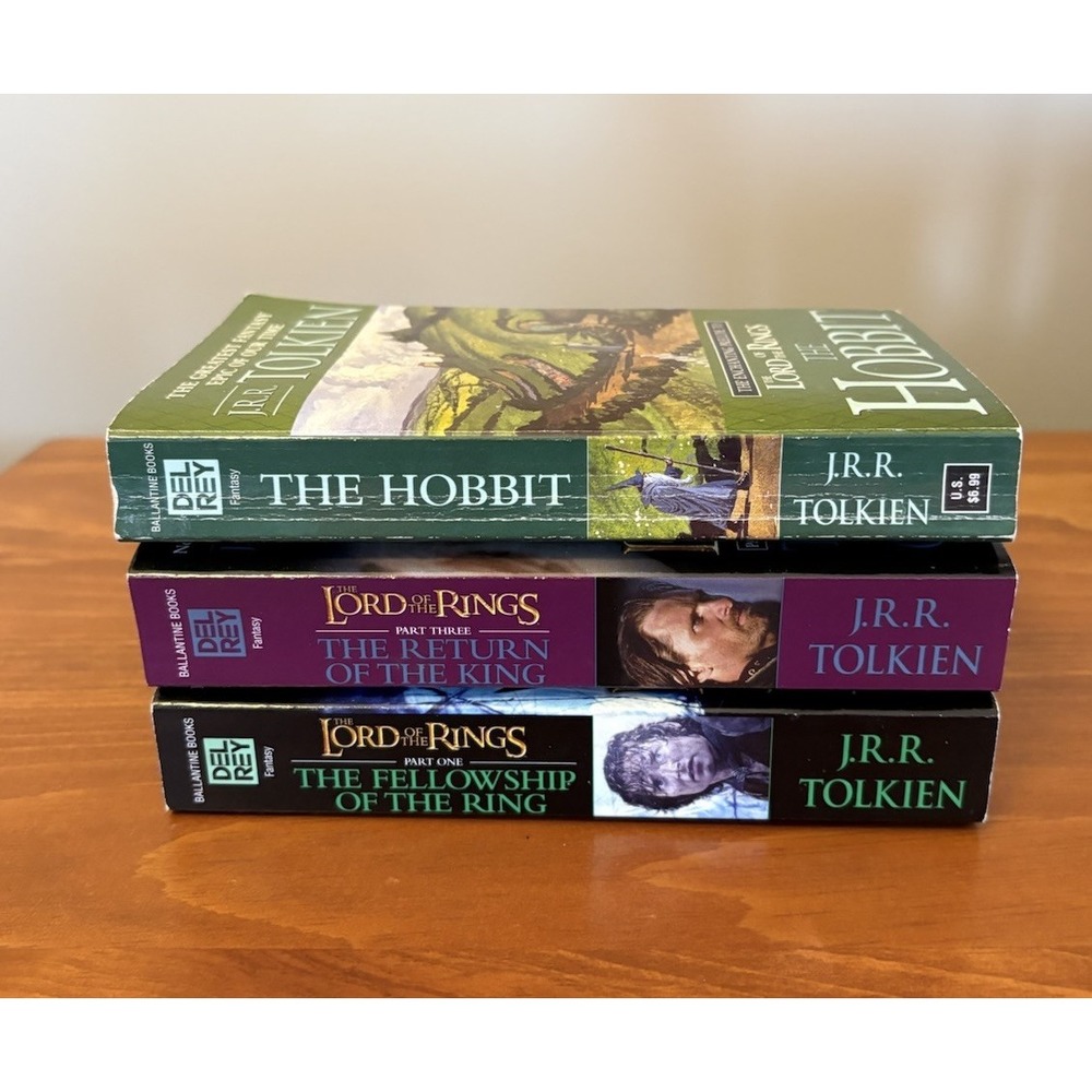 Lord of the Rings 1 & 3 And Hobbit Paperback 3 Book Lot EUC 2 Unread LOTR